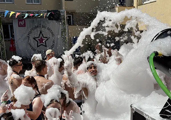 Schaumparty im Partyclub